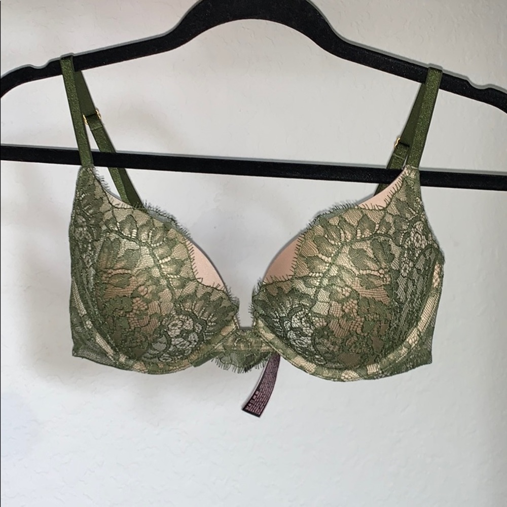 Victorias secret very sexy push-up 34C
